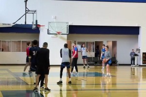 亲自盖章！乔丹表示欣赏华子攻防两端的激情，他很喜欢华子！