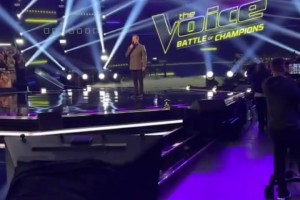 😲巨星云集！巴特勒作为特别嘉宾出席音乐节目！